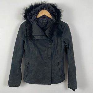 Danier Black Leather Fur Trim Moto Jacket - S